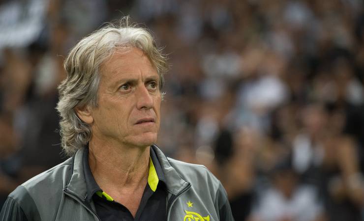 Sem Cuéllar, mas fortalecido: Jorge Jesus tem problemas para resolver antes de enfrentar o Internacional