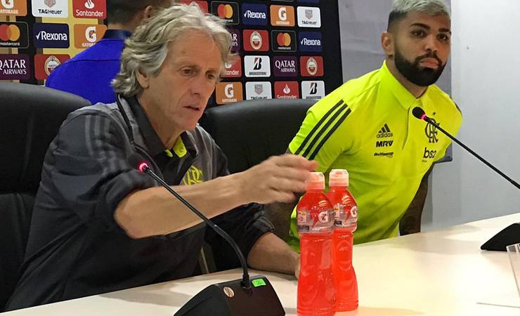 Jorge Jesus justifica escolhas e admite noite ruim do Flamengo: "Não rendemos coletivamente"