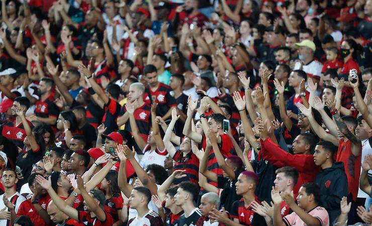 Orçamento 2022: Flamengo prevê R$ 847 mi com receitas recorrentes e separa R$ 100 mi para contratar