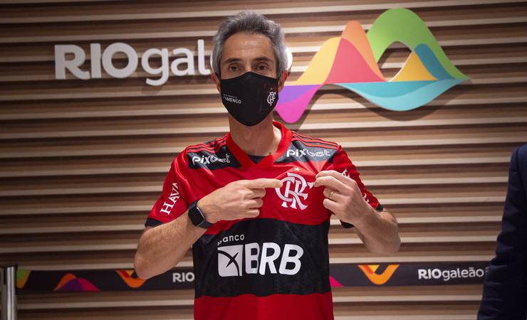 Paulo Sousa chega ao Rio de Janeiro para iniciar o trabalho no Flamengo: "Estou entusiasmado"