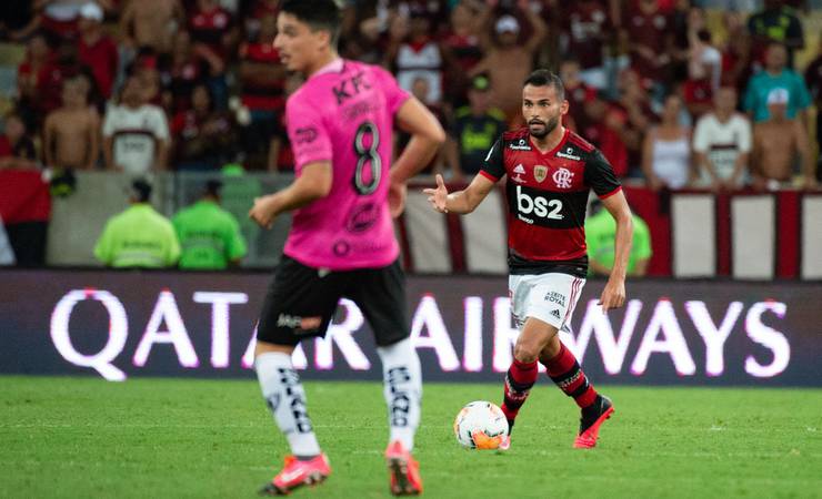 Após "fogueira" contra o Del Valle, Thiago Maia se prepara para desafio na Libertadores