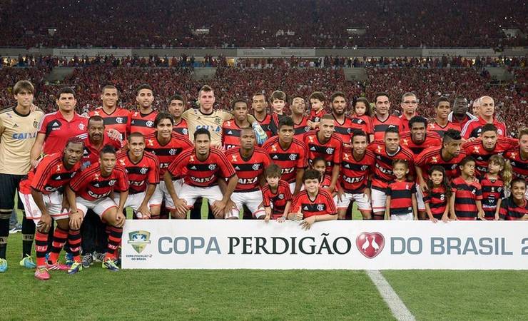 Por onde andam? Relembre os campeões da Copa do Brasil de 2013 pelo Flamengo