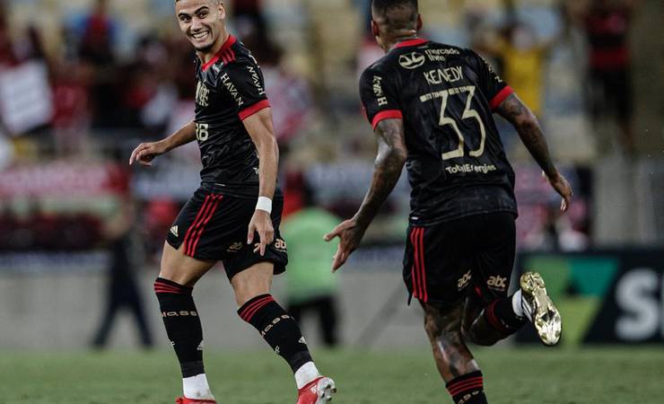 Análise: Flamengo encontra encaixe, supera desfalques e fecha data Fifa em alto nível contra o Juventude
