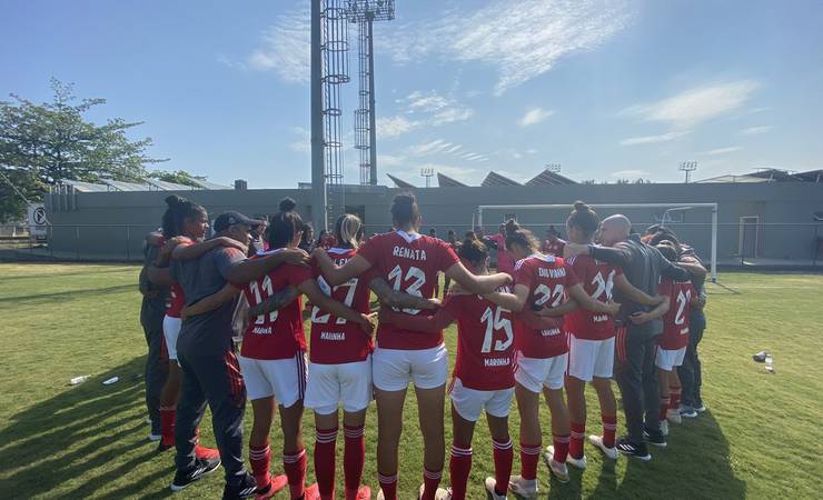 Flamengo despacha o Duque de Caxias sem dificuldades e larga com vitória no Carioca feminino de futebol