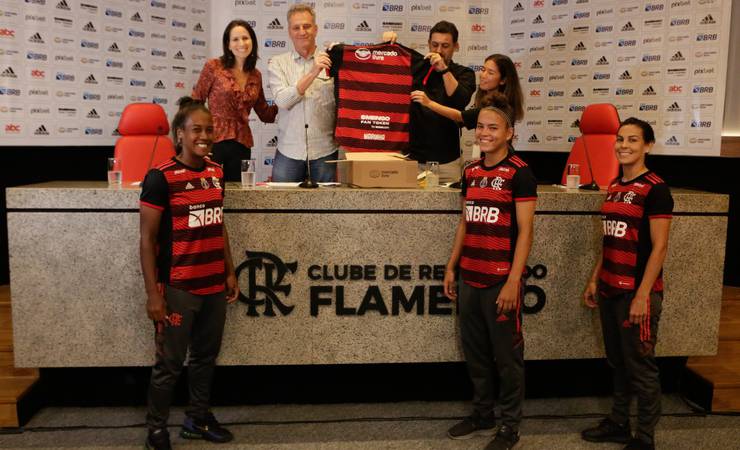 Flamengo anuncia patrocínio para o futebol feminino e projeto "Elas Jogam" com ênfase na formação de talentos