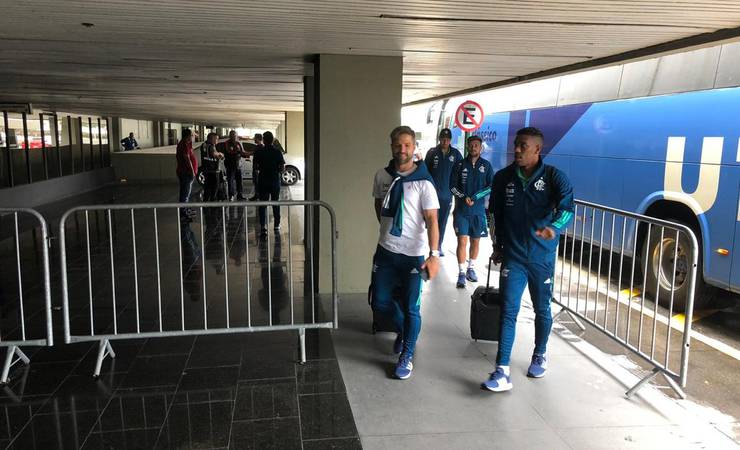 Flamengo embarca para a Colômbia com quatro desfalques para a estreia na Libertadores