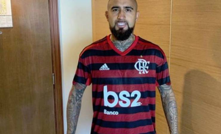 Com Vidal, seleção do Chile vai treinar no CT do Flamengo durante a Copa América