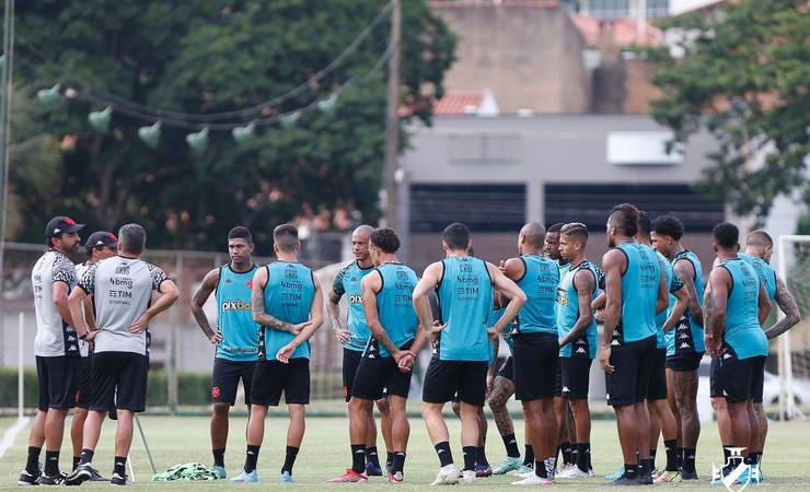 Rival no campo, Flamengo servirá de régua para investimento no Vasco caso SAF seja aprovada