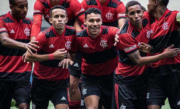 Carioca Sub-17: Flamengo e Fluminense acirram decisão da Taça Guanabara nesta quarta