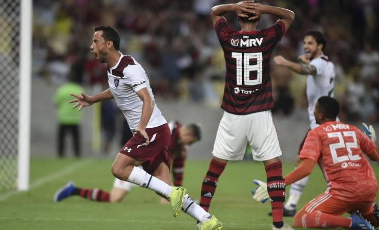 Maurício critica gritos da torcida do Fluminense lembrando incêndio no Flamengo: "Absurdo"