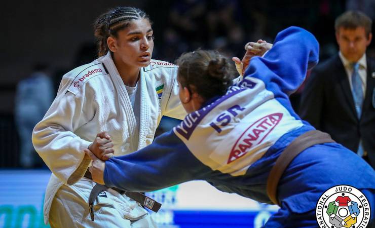 Eliza Ramos é bronze, e Brasil chega a três pódios no feminino no Mundial sub-21