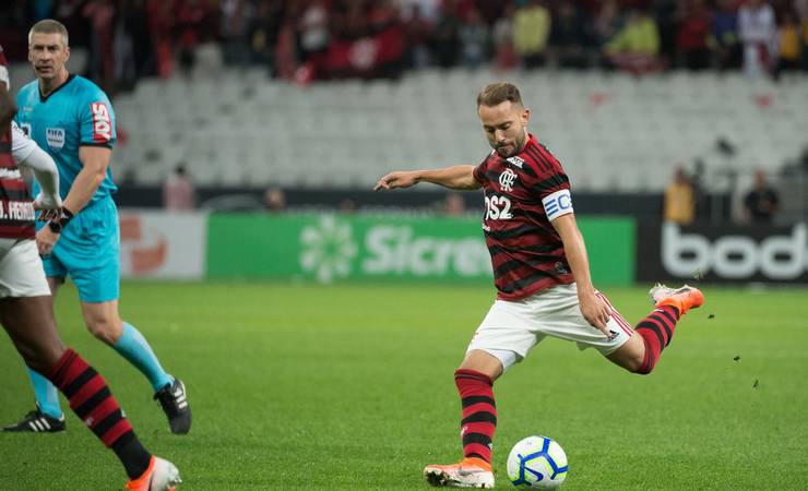 Contra o Galo, Flamengo tenta repetir feito no Horto para ver a liderança mais perto
