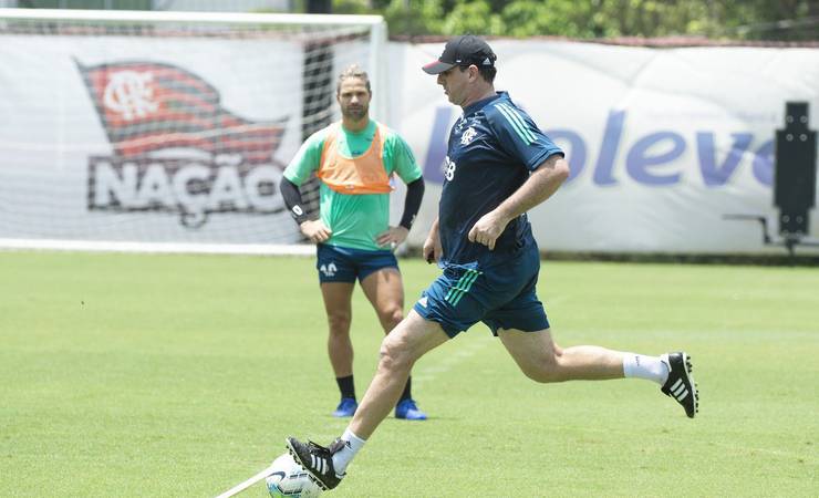 Agora vai? Cinco metas para Rogério Ceni em brecha rara no calendário do Flamengo