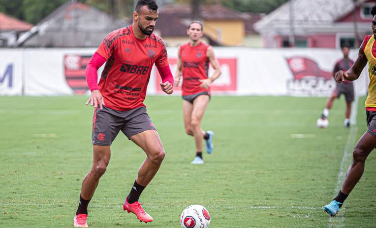 Fabrício Bruno é vetado no aquecimento, e Gustavo Henrique joga final do Carioca pelo Flamengo