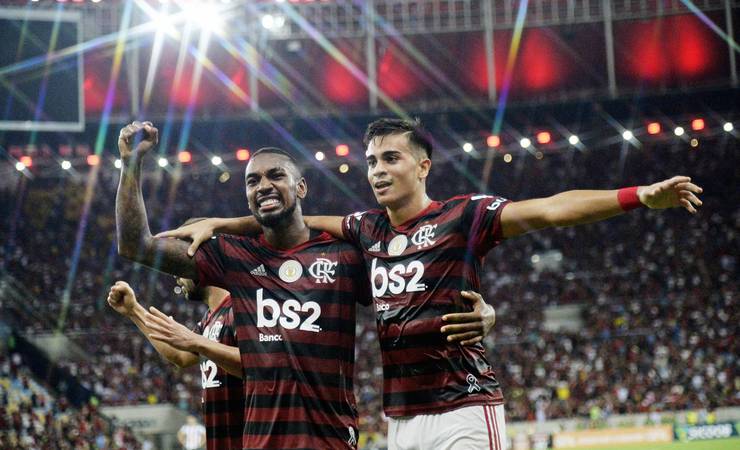 Flamengo quer manter Reinier até o Fla-Flu, e caso é entregue ao departamento jurídico