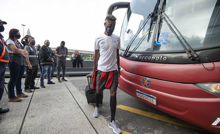 Bruno Henrique traça estratégia para o Flamengo quebrar tabu na altitude de Quito: "Sair na hora certa e matar"