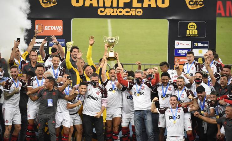 Na estreia do time principal, 10 jogadores do Flamengo podem ser tetracampeões estaduais