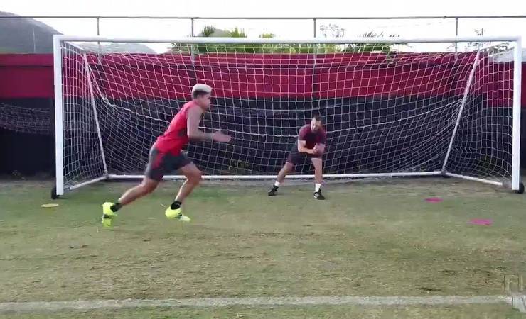 Escalação do Flamengo: Pedro segue em transição e fica fora de clássico; Rodrigo Caio não é relacionado