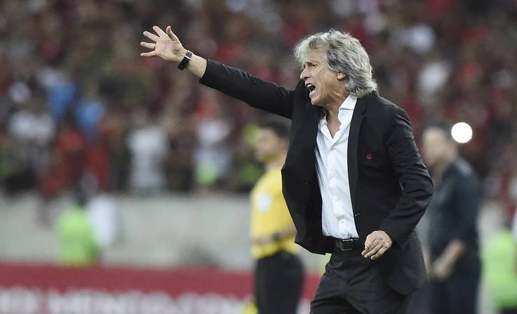Após rejeitar acordo, Botafogo acerta com Flamengo, e clássico terá transmissão em Portugal