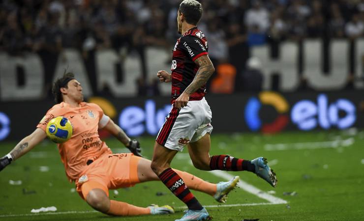 Análise: tônica nos 0 a 0 com Dorival, Flamengo cria muito na final da Copa do Brasil, mas não mata