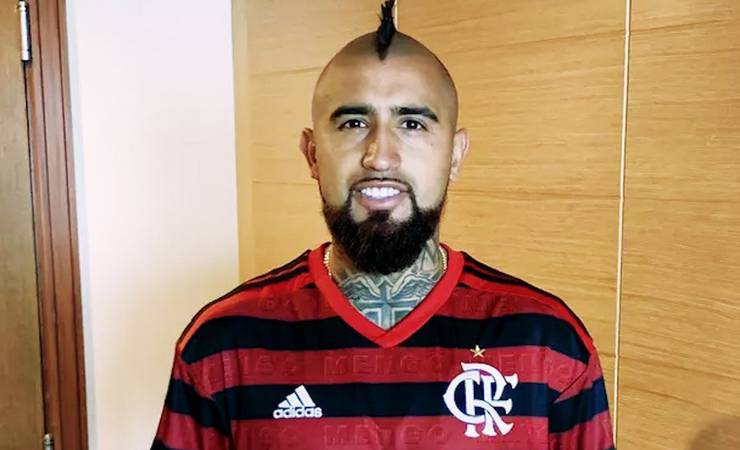 Reforço do Flamengo, Vidal tem três jogos de 90 minutos em 21/22