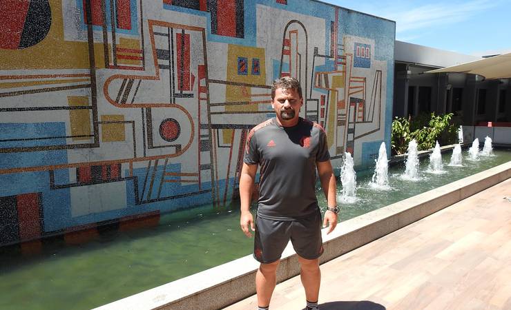 Após interesse da CBF e jogos no profissional, técnico do sub-20 vê Flamengo renovado: "Base de 03 e 04"