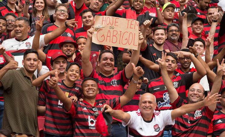 Flamengo x Santos: mais de 50 mil ingressos vendidos e três setores esgotados para a "final" do turno