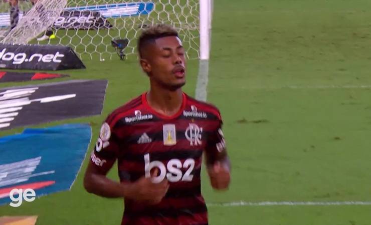Rei dos hat-tricks, Bruno Henrique se anima com boa fase no Flamengo: "Manter essa pegada"
