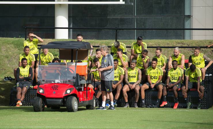Flamengo não mexe em salários de março e ganha tempo para avaliar efeito financeiro do coronavírus