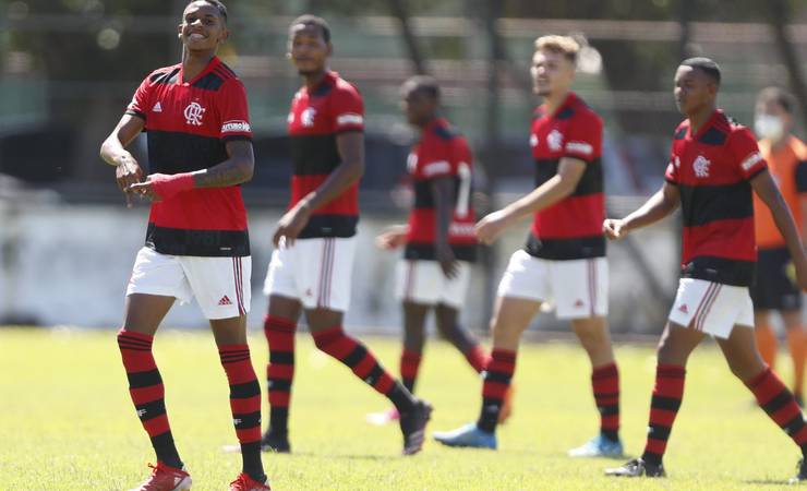 Sub-20: Flamengo goleia Madureira e avança para as semifinais do Carioca