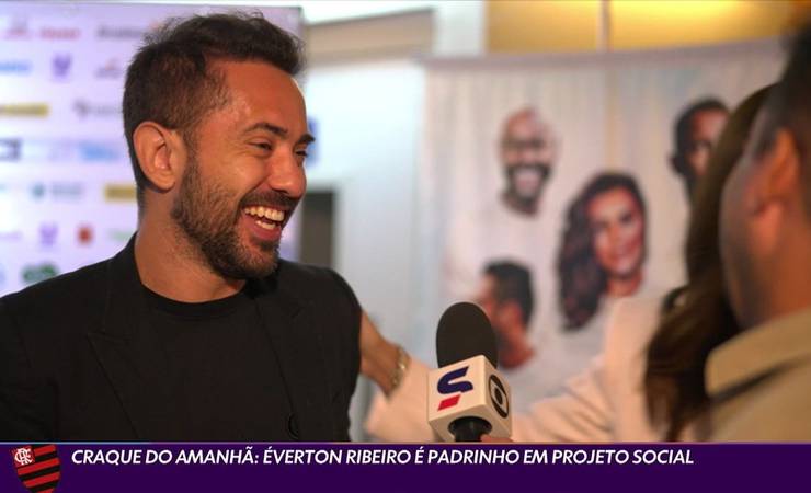 Everton Ribeiro elogia chegada de Vidal ao Flamengo: "Craque. Vai ajudar muito"