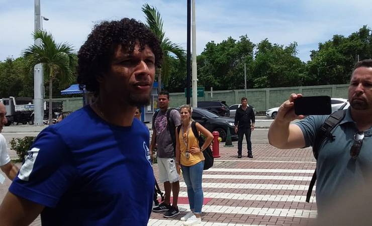 Botafogo tem vitória em Brasília, e TST condena Willian Arão a pagar indenização de quase R$ 4 milhões