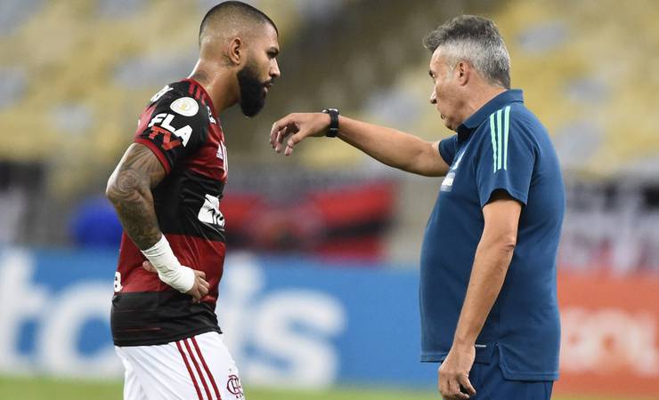 Dome vibra com vitória, elogia Gabigol e explica artilheiro no banco: "Uma decisão técnica"