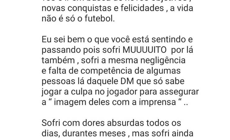 Ex-jogador do Flamengo, Ederson apoia zagueiro Dener e critica tratamento recebido: "Incompetentes"