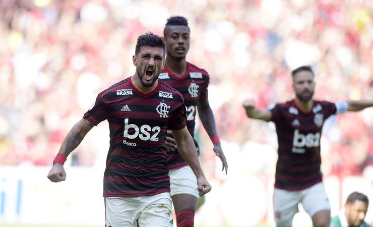 É recorde! Arrascaeta supera Neymar e faz a maior pontuação da história do Cartola: 37.70