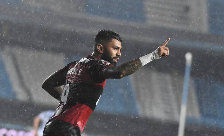Exame detecta desequilíbrio muscular em Gabigol, que vira dúvida para Flamengo x Racing