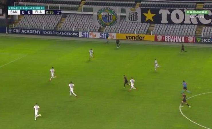 Gabigol, do Flamengo, faz três, pede música própria e rebate santistas: "Mexeram com a pessoa errada"