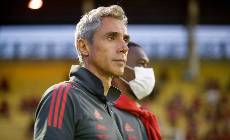 Não é razoável transformar técnico em cientista louco em três jogos