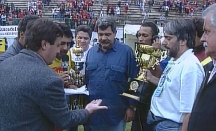 #Tbt relembra clássico entre Flamengo e Botafogo decidido no cara ou coroa em Juiz de Fora