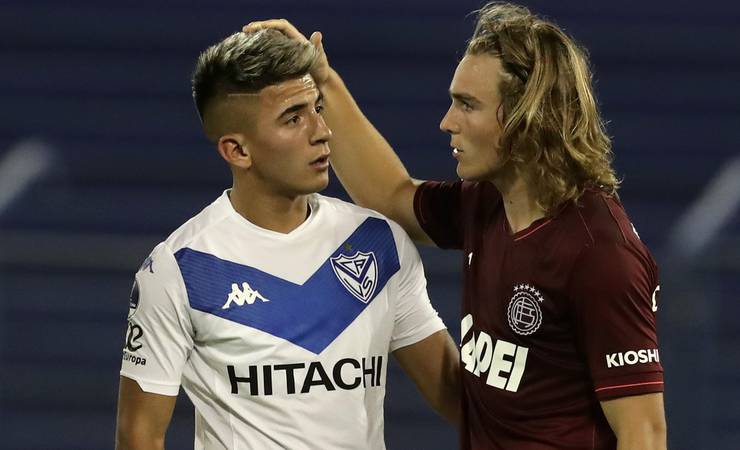 Promessa da Argentina, camisa 10 do Vélez foi monitorado pelo Flamengo na base e é acusado de abuso sexual