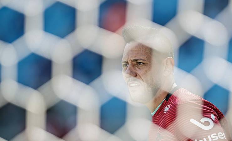 Da mensagem que quebrou o gelo aos parabéns de Landim: bastidores do “sim” de Flamengo e Diego Alves
