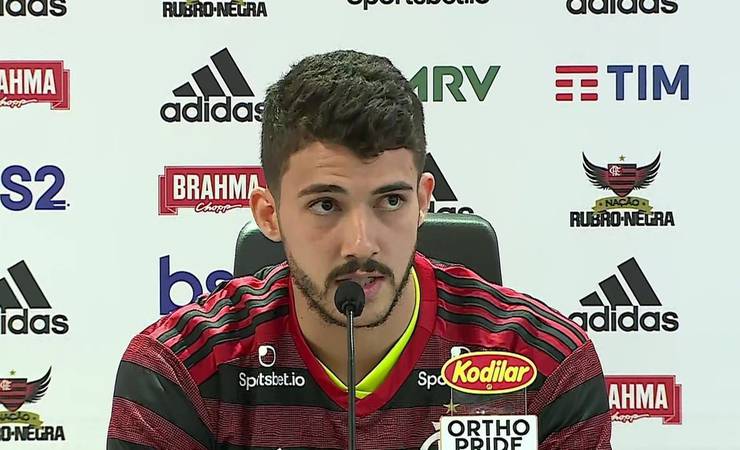 Apresentado, Gustavo Henrique revela apoio de Gabigol para acertar com o Flamengo