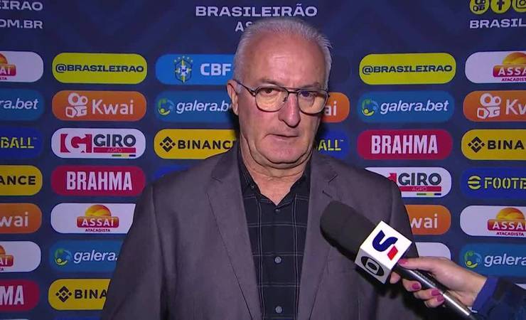 Dorival diz que Diego Alves tem "totais condições" de ser titular do Flamengo: "Um dia Hugo vai entender"