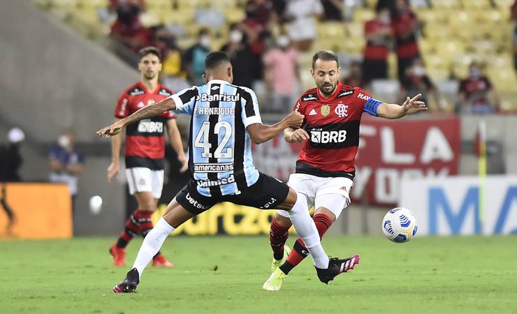 CBF marca dois jogos adiados do Flamengo para novembro, e time pode atuar quatro vezes em até 10 dias