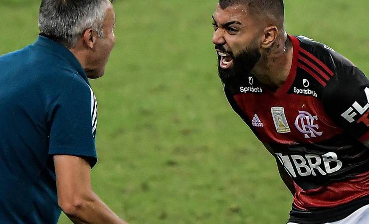 Entre posts e abraços, Flamengo busca equilíbrio na relação rodízio, Dome e Gabigol