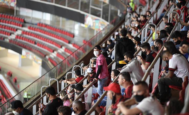 Condições da prefeitura não agradam, Flamengo descarta Rio e estuda jogo da Libertadores em Brasília
