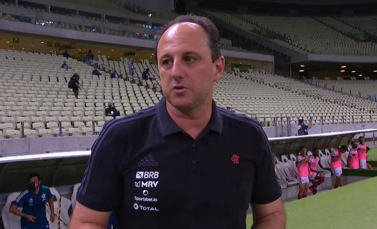 No Flamengo, Ceni cumprimenta jogadores do Fortaleza: "Me ajudaram a vencer na vida"