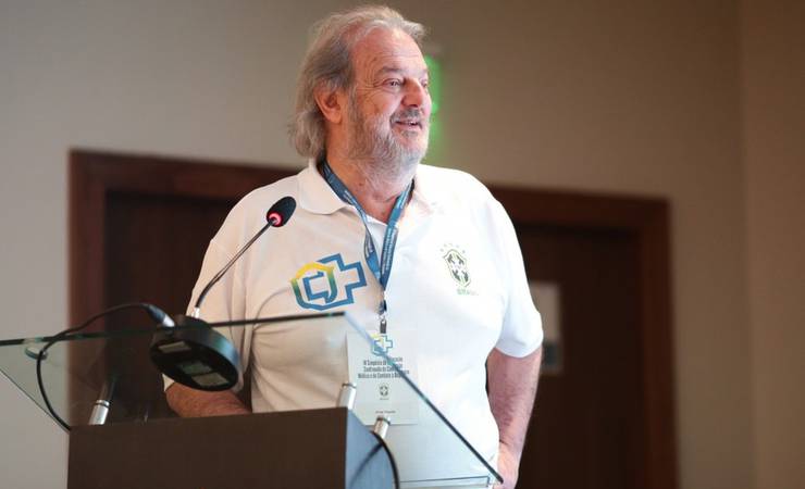 CBF cria grupo com médicos de seleções e clubes e não descarta testes antes de retorno ao futebol