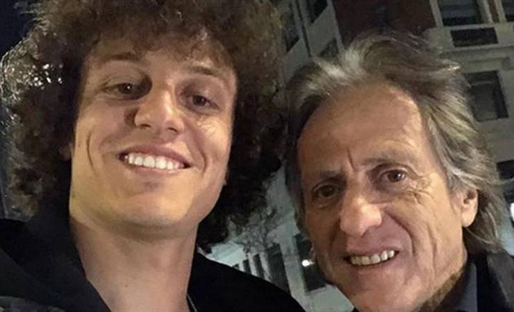 "Indiscutível", "melhor" e "exigente": novo técnico do Flamengo, Jesus coleciona elogios de brasileiros