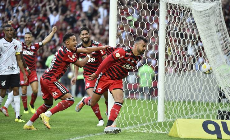 Fabrício Bruno lembra lesão e vibra com dois gols pelo Flamengo: "Dia especial"
